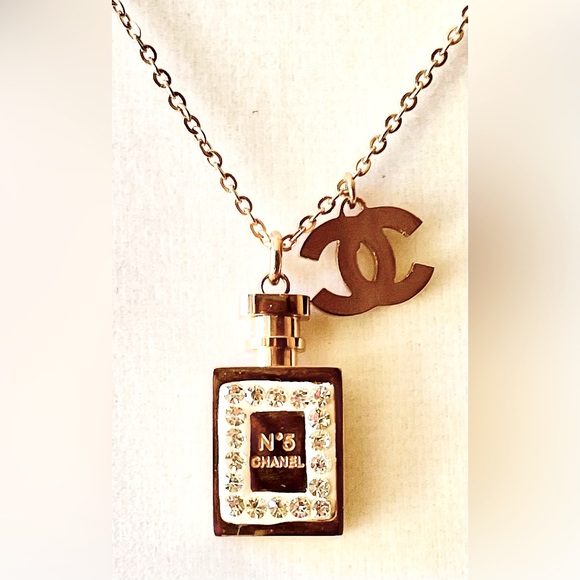 PERFUME BOTTLE NECKLACE with
LOGO CHARM - Picture 1 of 4